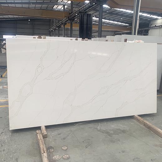 Fabricante de piedra de cuarzo blanco Calacatta de China