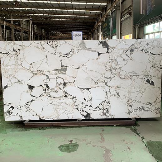 Piedra sinterizada de superficie tallada digitalmente