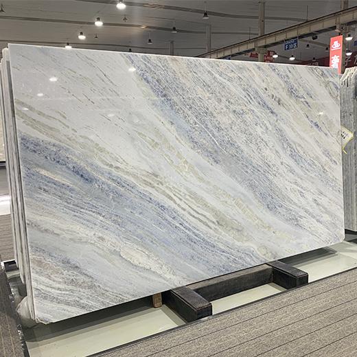 Losa de mármol azul cristalino translúcido