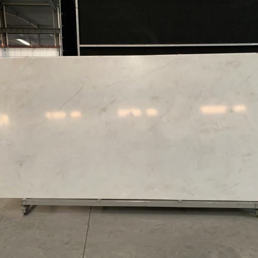 Losa de superficie de cuarzo blanco similar al jade